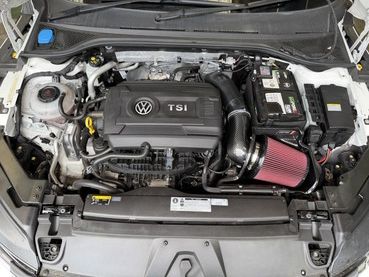 フォルクスワーゲン　アルテオン　APR カーボンオープンインテークAPR MQB ターボインレットパイプAPR MQB ターボマフラーデリート3点取付